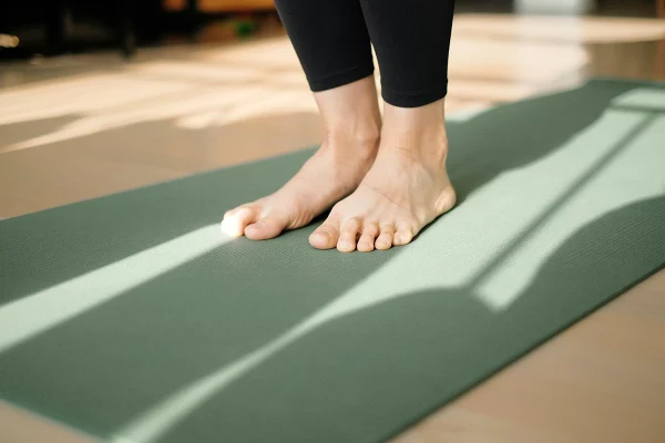 yoga-mat-unsplash